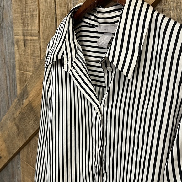 H&M Striped Blouse - Picture 4 of 6